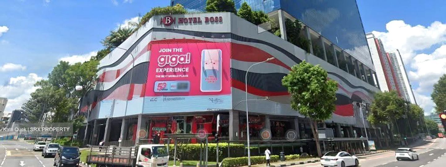 Jalan Sultan (D7), Retail #623031051